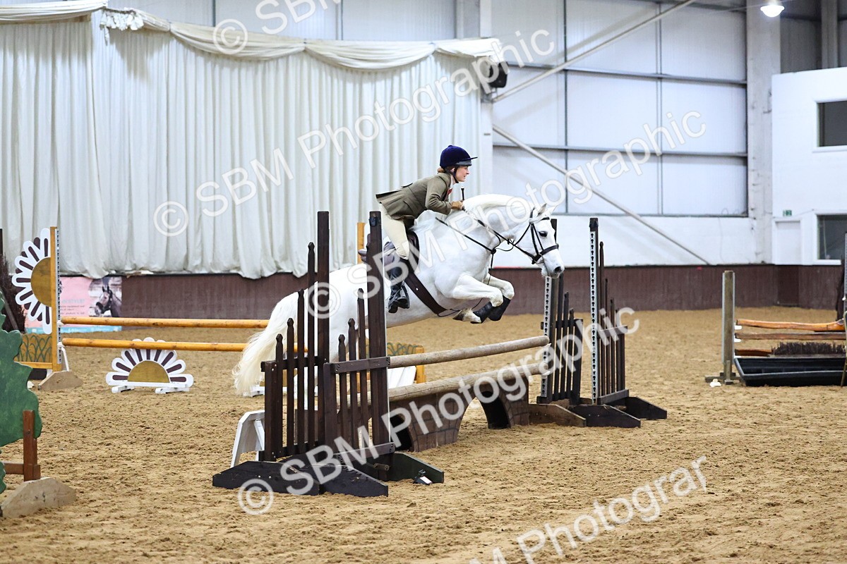 SBM_003529 - Class 37 - 80cm Training Stakes