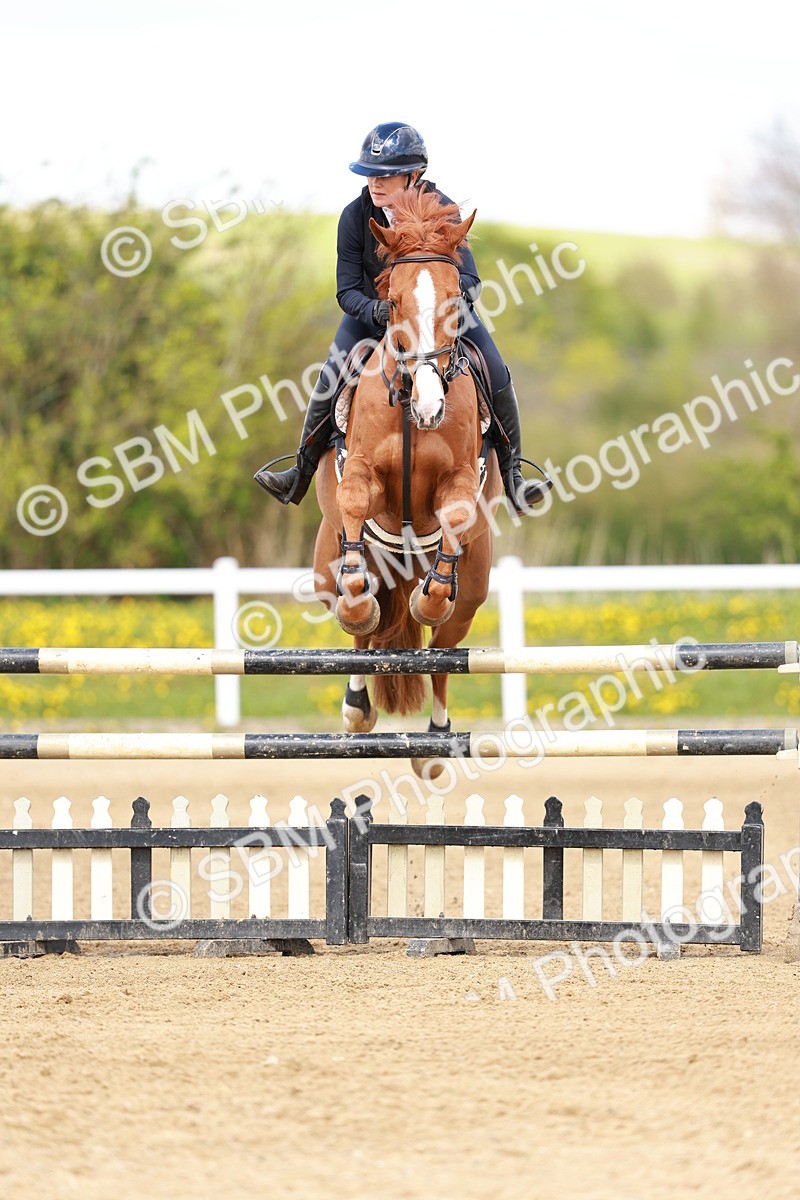 SBM_001868 - Class 4 - Senior Newcomers - 1.10m
