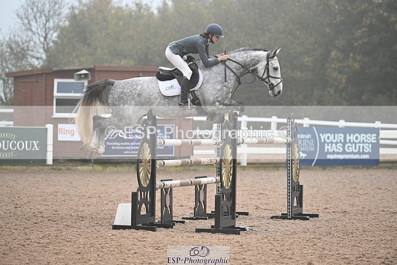 241102A-144720-05671 - SAT Cls 16 Winter 1.25 Jump Off