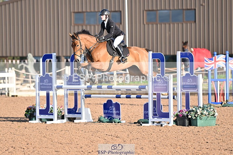 231014A-090419-03385 - Cls 17 Discovery & 1m Open