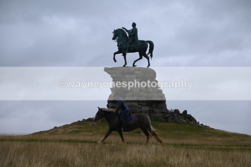 DSC_3308 - Time at Statue 12:59 to 13:49