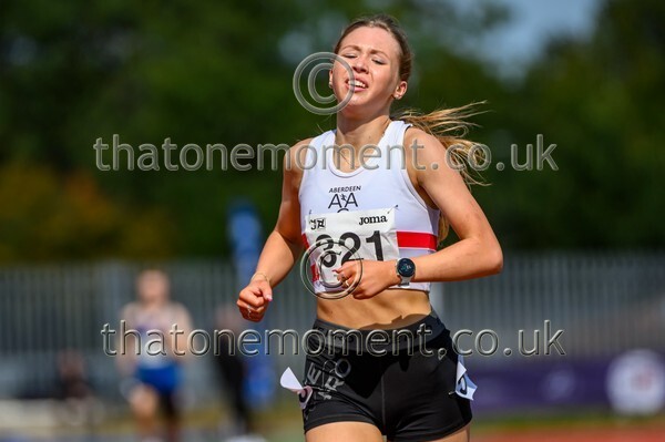 Age25SAT-926270 - Track Female Set One