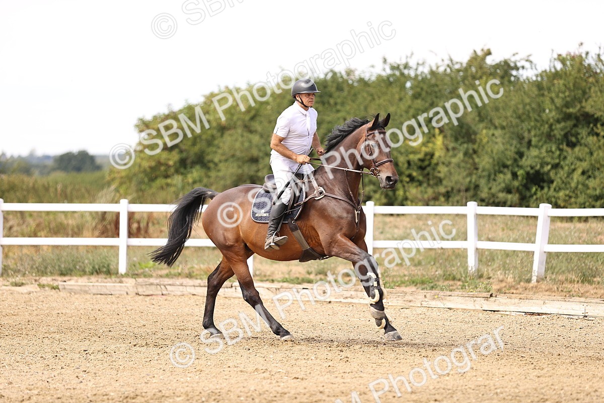 SBM_001148 - Class 4 - Senior Discovery - 1.00m Open