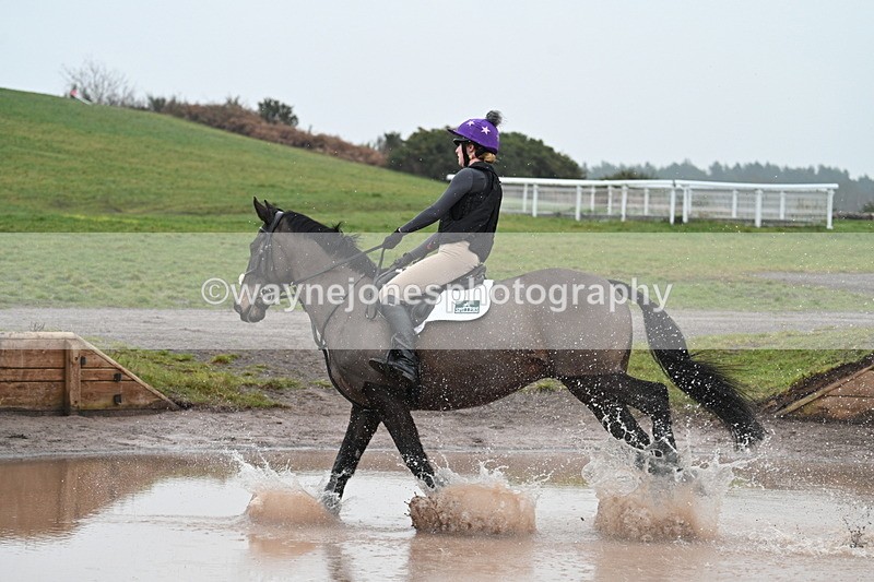 WJ7_5876 - Time 11:38 to 12:30