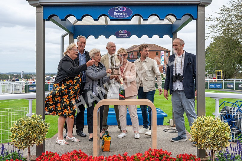 300825-Race 7-Urban Sprawl-3000 - Race 7