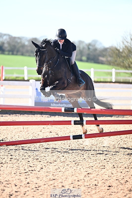 260318B-103158-00112 - Clear Round & Brit Nov 90cm