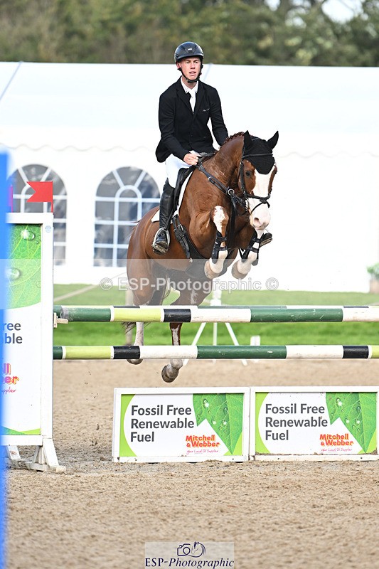 241025-125406-07794 - 228-Callum.Banfield-JIN.VAN.DE.DOELVELDEN.Z