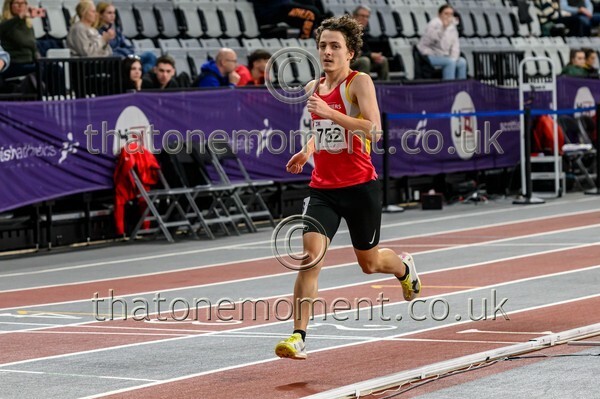 SenInd26-910972 - Track Male Set Two