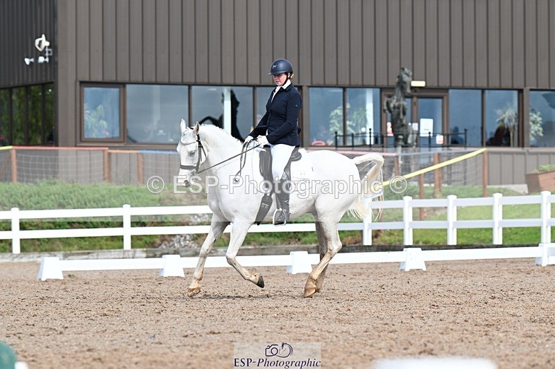 250907-132759-10151 - 065-Jessica.PerrySilver.Secret