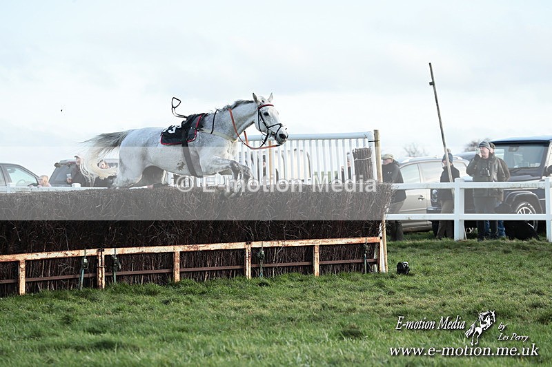 PtP 141225  1830 - New Forest Hounds PtP Larkhill 14/12/25