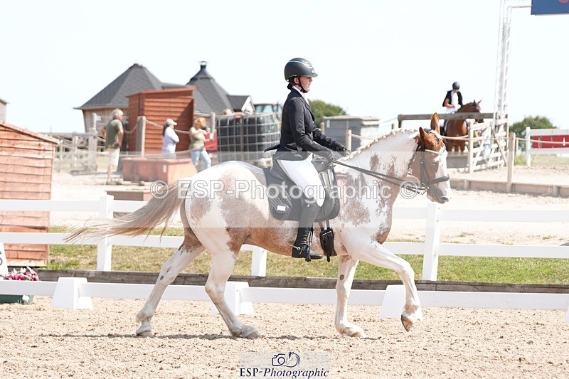 250817-123423-09124 - 161-Isabel.LawsonIn.the.pink