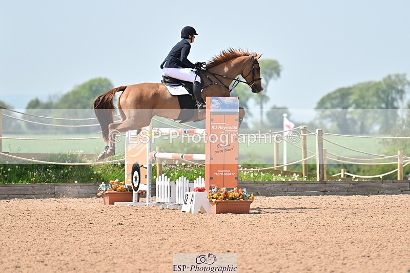 240510A-141232-07972 - Cls 23 Talent Seeker Inc 7yr old 14.10 to Finish