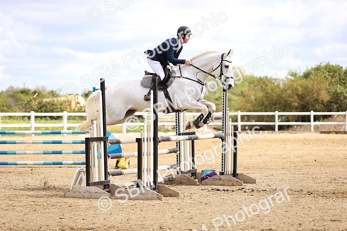 SBM_003799 - Class 16 - Senior Discovery - 1.00m
