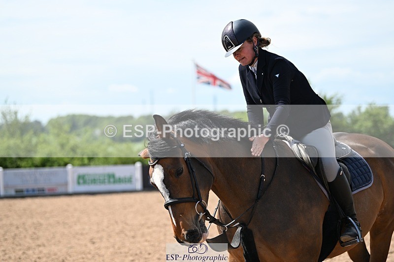 260507-134613-03640 - Cls 9 1.05m Amateur Qualifier