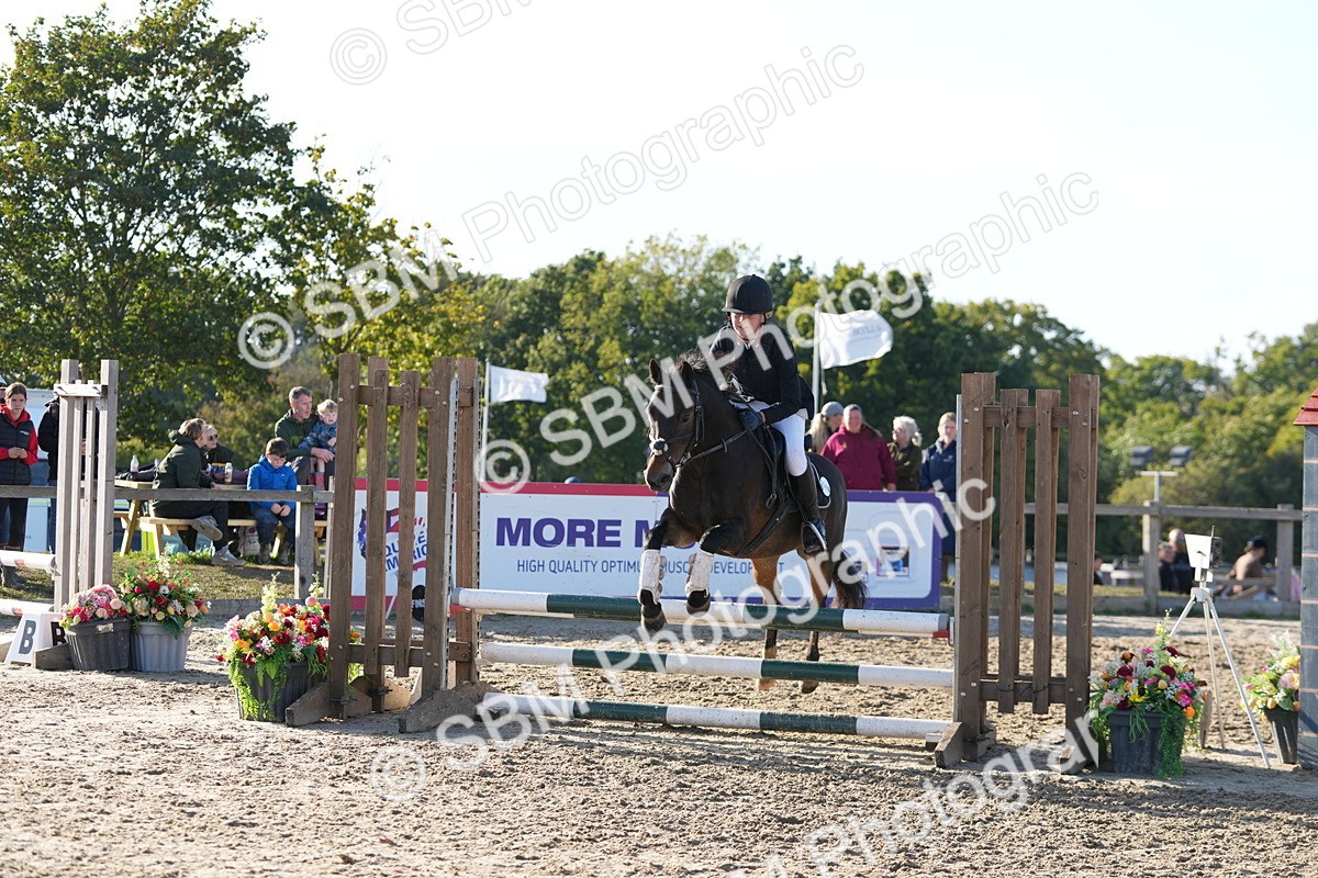 SBM_53642 - J8 - Junior Pony 65cm Championship
