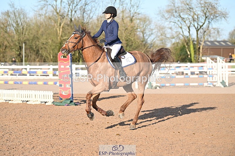 231210A-132948-02591 - Cls 20 Newcomers & 1.10m Open