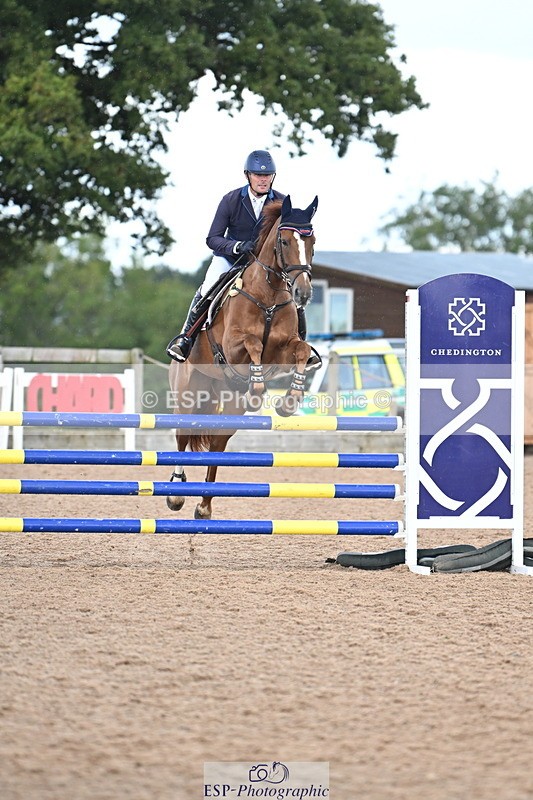 240912A-105245-00427 - Cls 2 Snr Newcomers