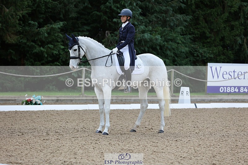 241024-093906-01323 - 206-Emma.Pullon-ECKLANDS.ELSA