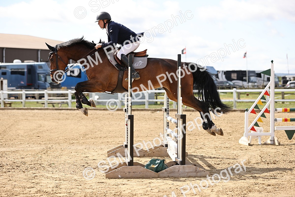 SBM_001965 - Class 9 - Senior British Novice - 90cm