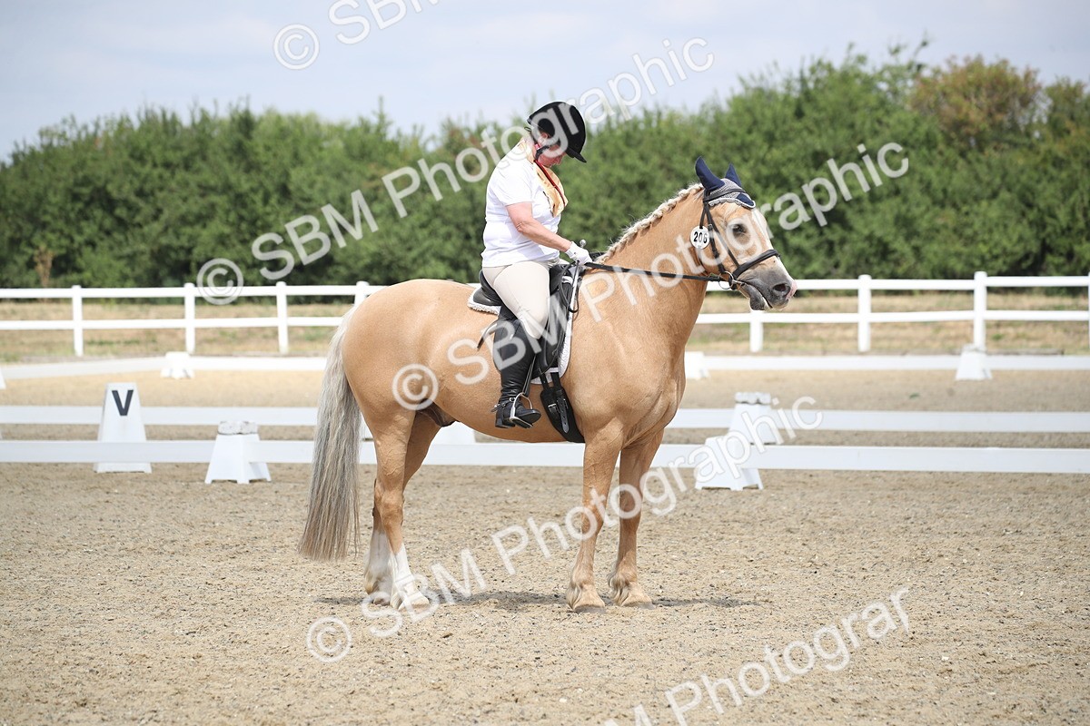 SBM_008208 - Novice 5 - 10.56-13.12