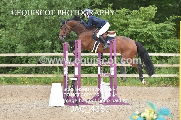 JAC_4360 - CLASS 7 - SAT - Senior 1.25m & 1.30m Open Handicap