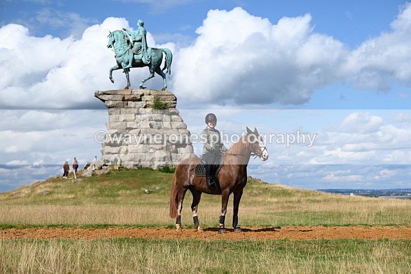 DSC_0222 - Time at Statue 15:58 to 16:05