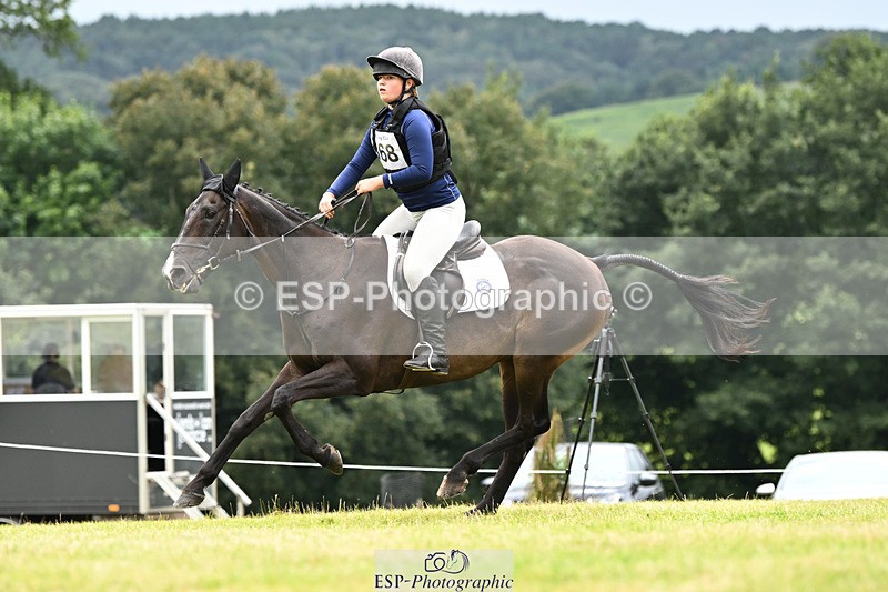 240825X-162338-36754 - 80cm XC 15.30 to 16.30