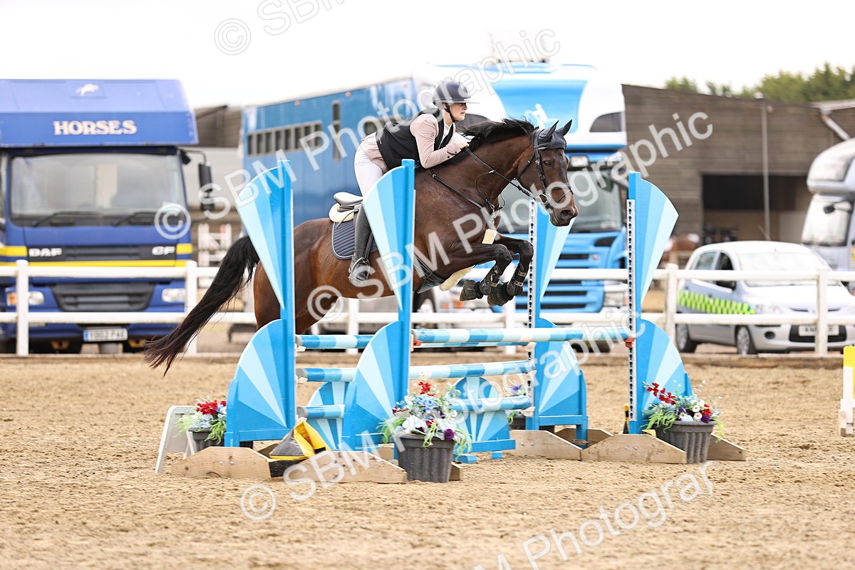 SBM_012970 - Class 13 - Senior British Novice - 90cm Open