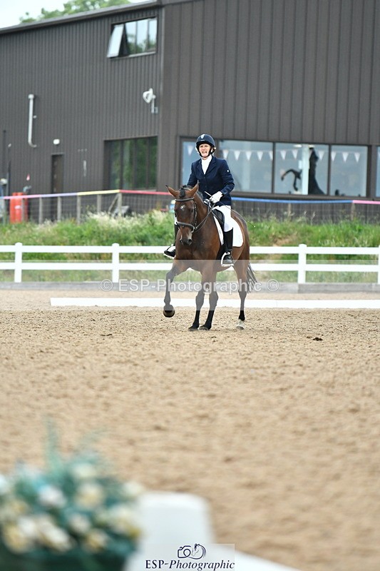 230630A-111816-01316 - Cls 5 Novice 37A