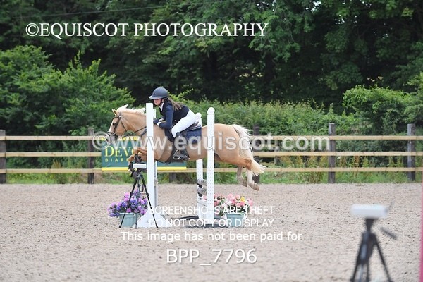 BPP_7796 - CLASS 4 Stepping Stones 128/ 138cms Handicap