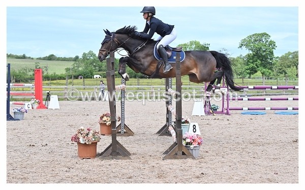 BPP_1205 - CLASS 6 FRI Senior Foxhunter/ 1.20m Open