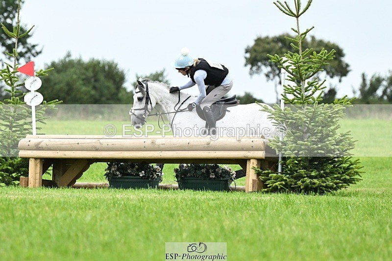 240831A-153337-04887 - 215-Henrietta.Hough-CORRIES.ROBS.STAN