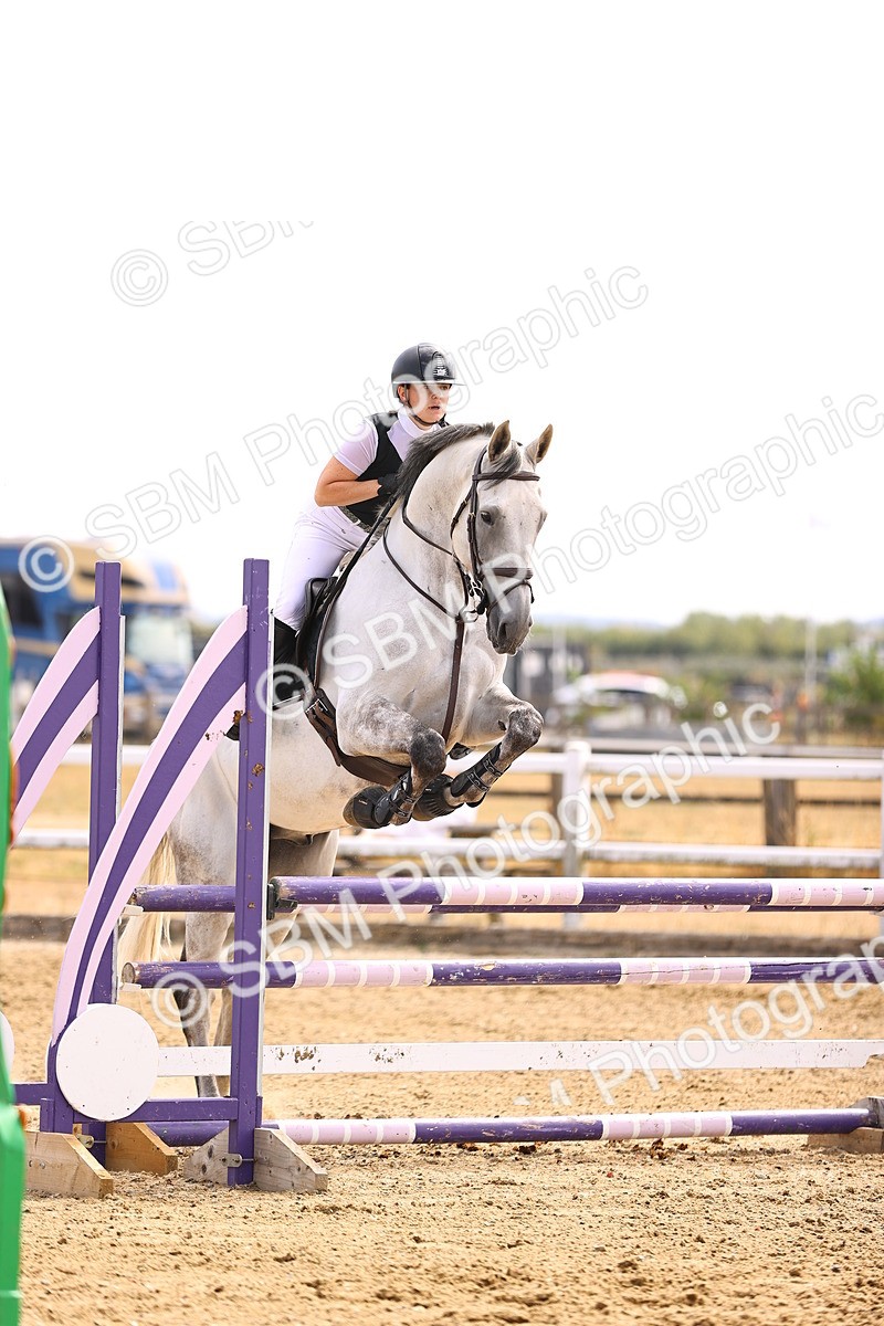 SBM_001225 - Class 4 - Senior Discovery - 1.00m Open