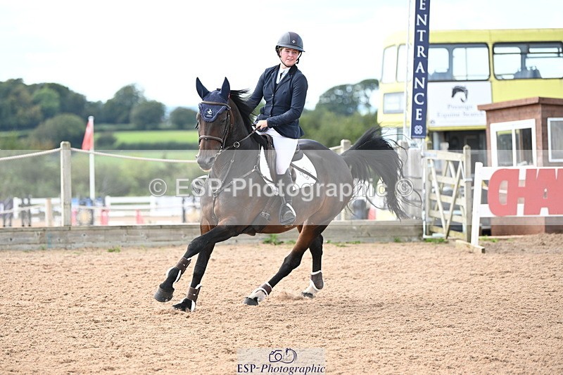 240913A-144028-04885 - Cls 17 National 1.30m Open