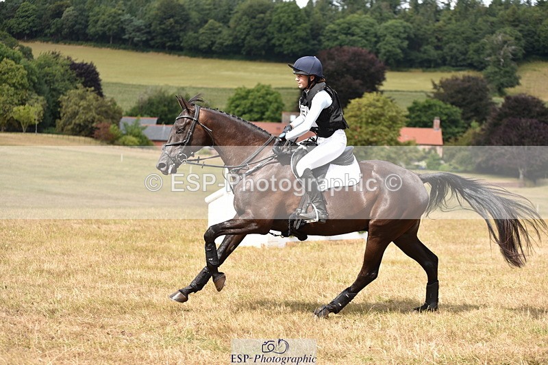 250802A-145250-05329 - D-158-Emilie.Kirkwood-EXCLUSIVE.ECLIPSE