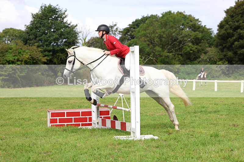 3E7A5659 - Class 2: 70cm Juniors and Seniors