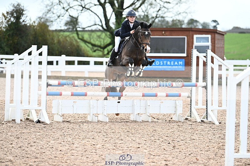 231118A-104906-01525 - Cls 5 Discovery & 90cm Open