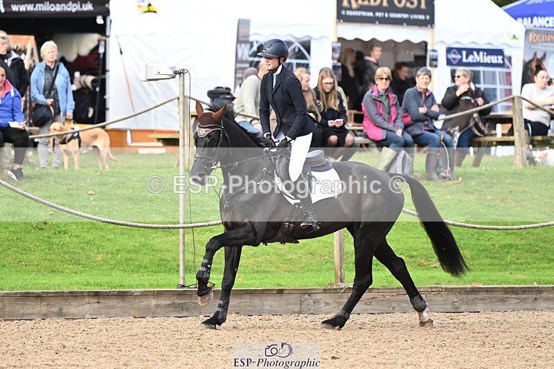 241025-125650-07815 - 234-Elizabeth.Barratt-FERNHILL.KANKAN