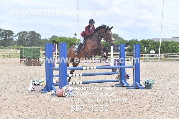 BPP_4330 - CLASS 12 SUN Senior British Novice/ 90cm Open