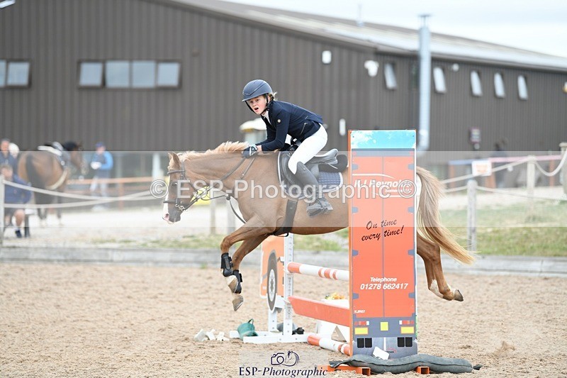 250807-130514-00986 - 70cm Round 2