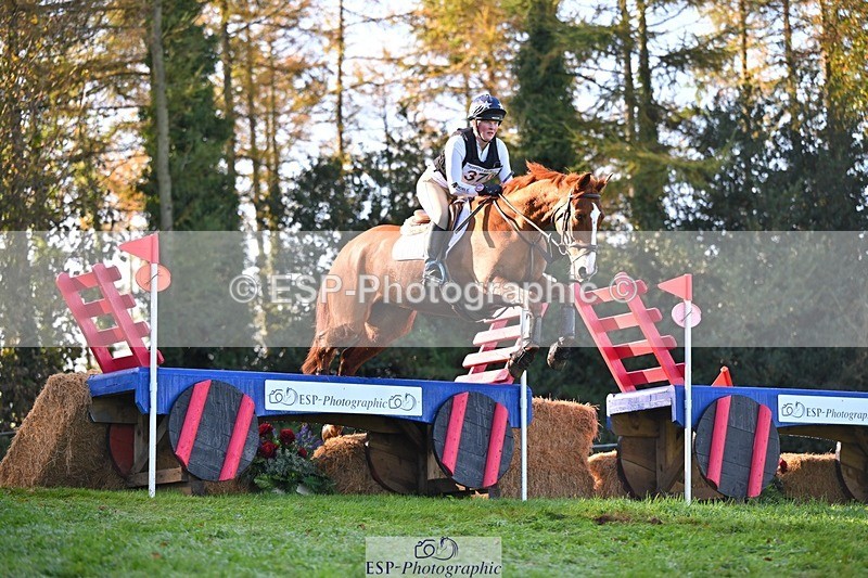 241026-111105-11894 - 370-Emma.Tamblyn-COOL.JET.II