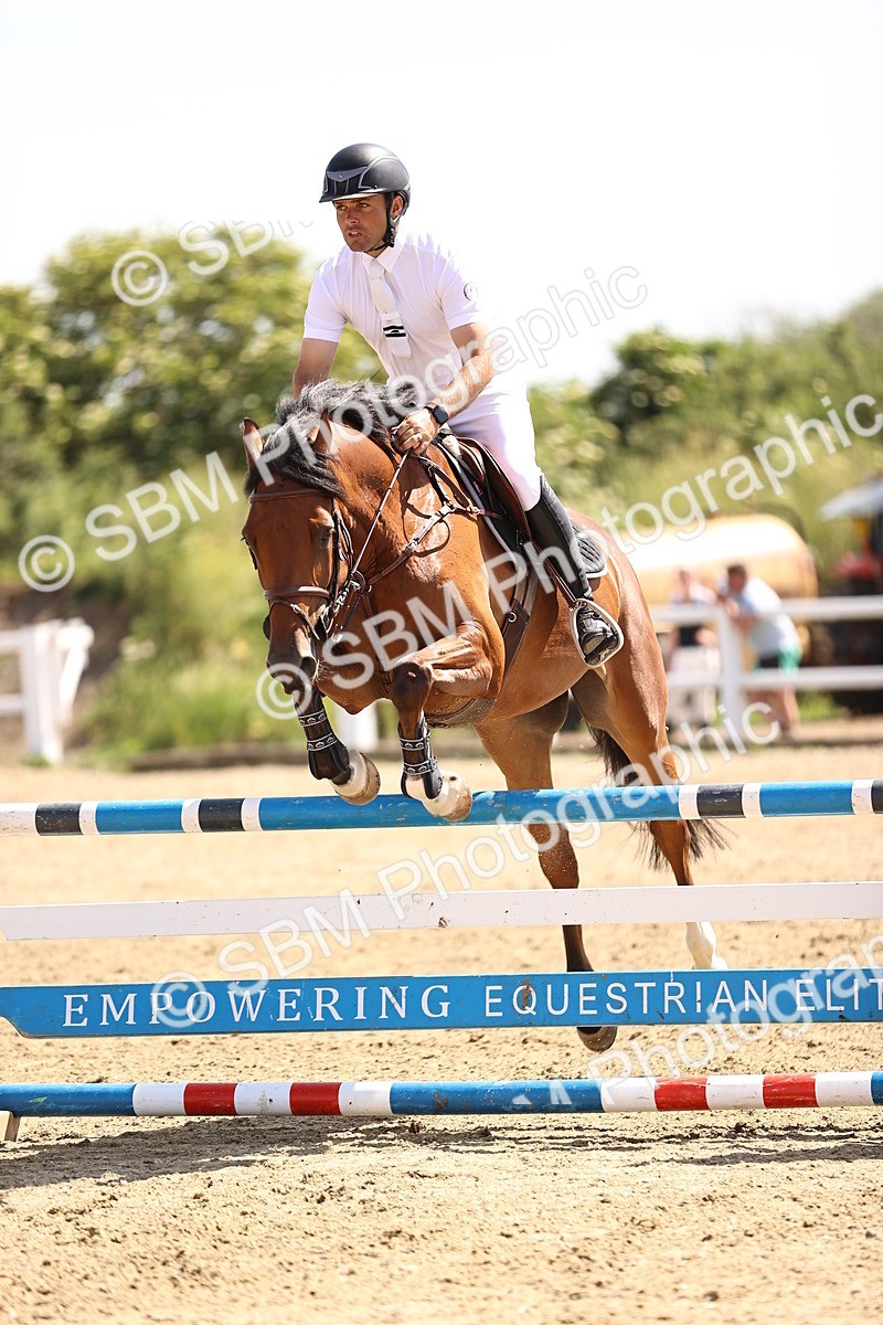 SBM_003823 - Class 9 British Novice/90cm