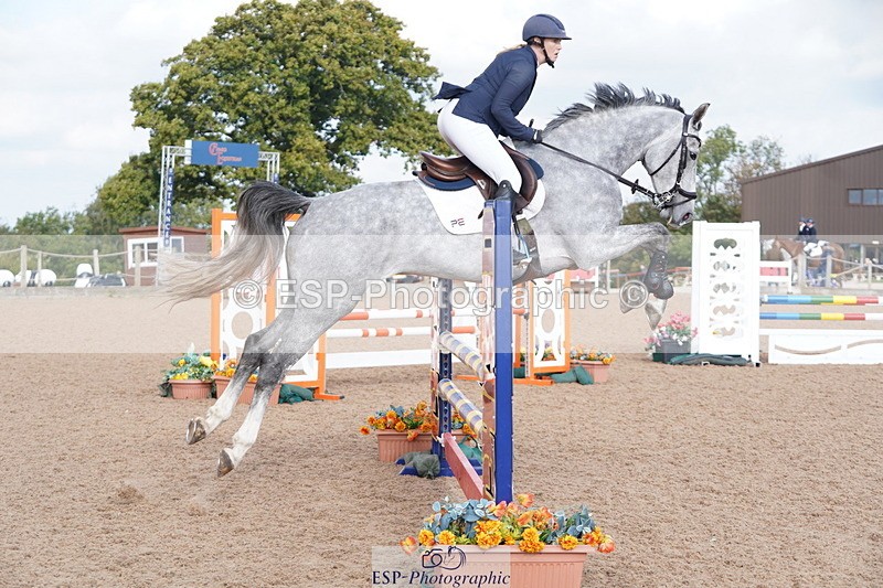 241005A-100822-04407 - SAT Cls 8 Snr British Novice & 90cm Open