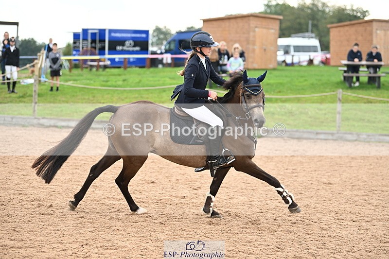 240907A-130046-01820 - Cls 3 Pony Medium Team 80cm & 90cm