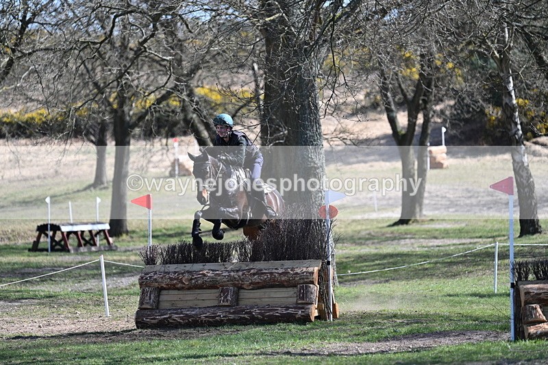 WJ7_1324 - XC Time 13:35 to 13:40