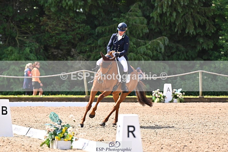 250523A-110658-06224 - C-276-Sammi.Birch-ROSAS.PARTY