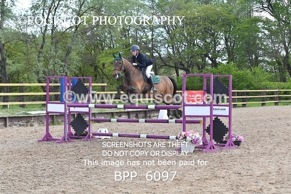 BPP_6097 - CLASS 29 SUN Senior Newcomers/ 1.10m Open