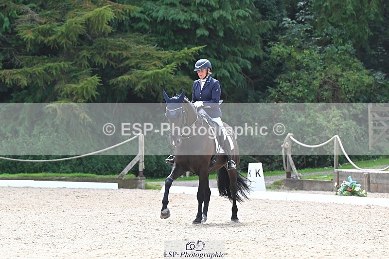 240809-134204-01623 - 230-Louise.Hutchinson-Shovern.Noire