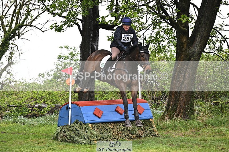 250418-144444-05655 - 259-Charlotte.Rowe-FLO.CORMINT