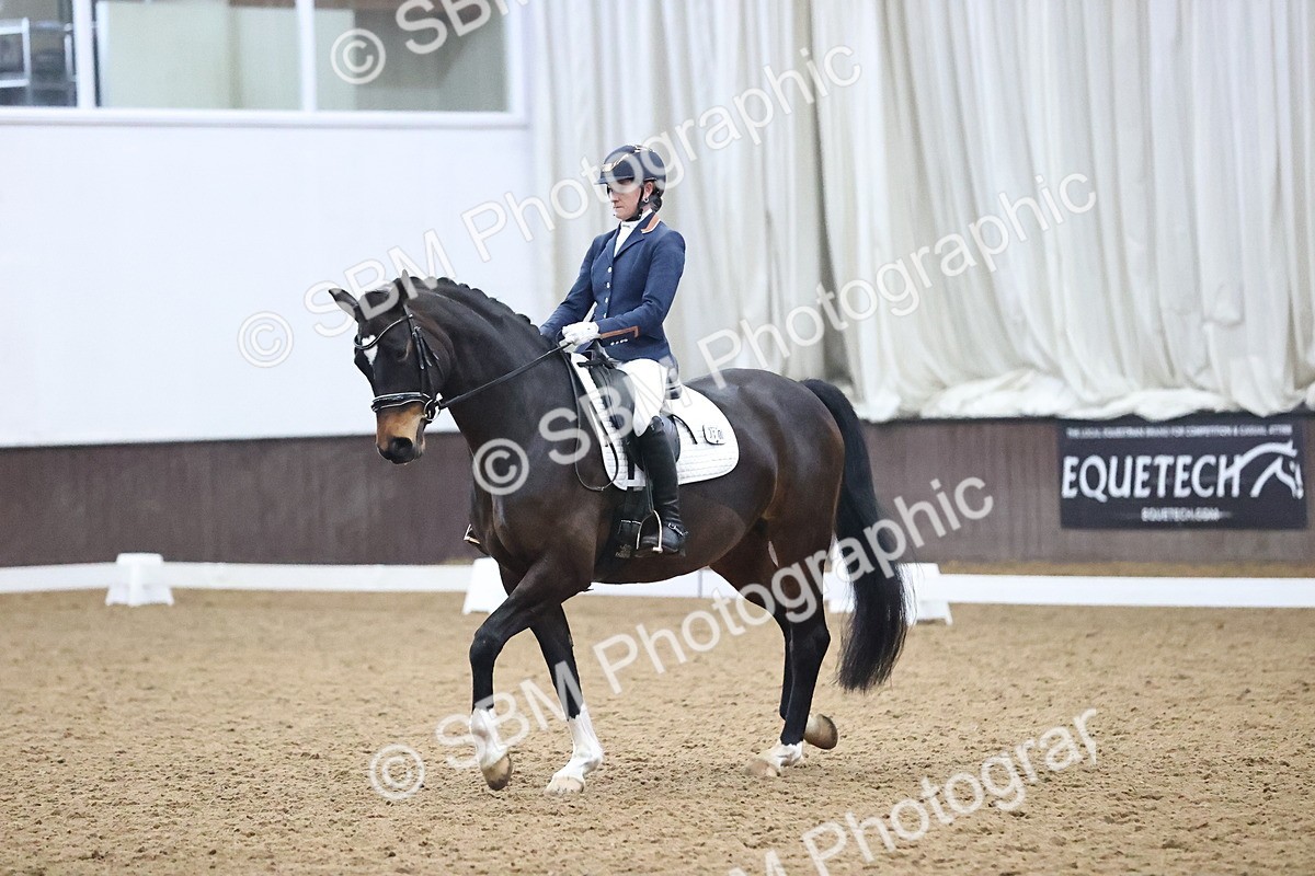 SBM_004100 - Class 7 - Medium 4